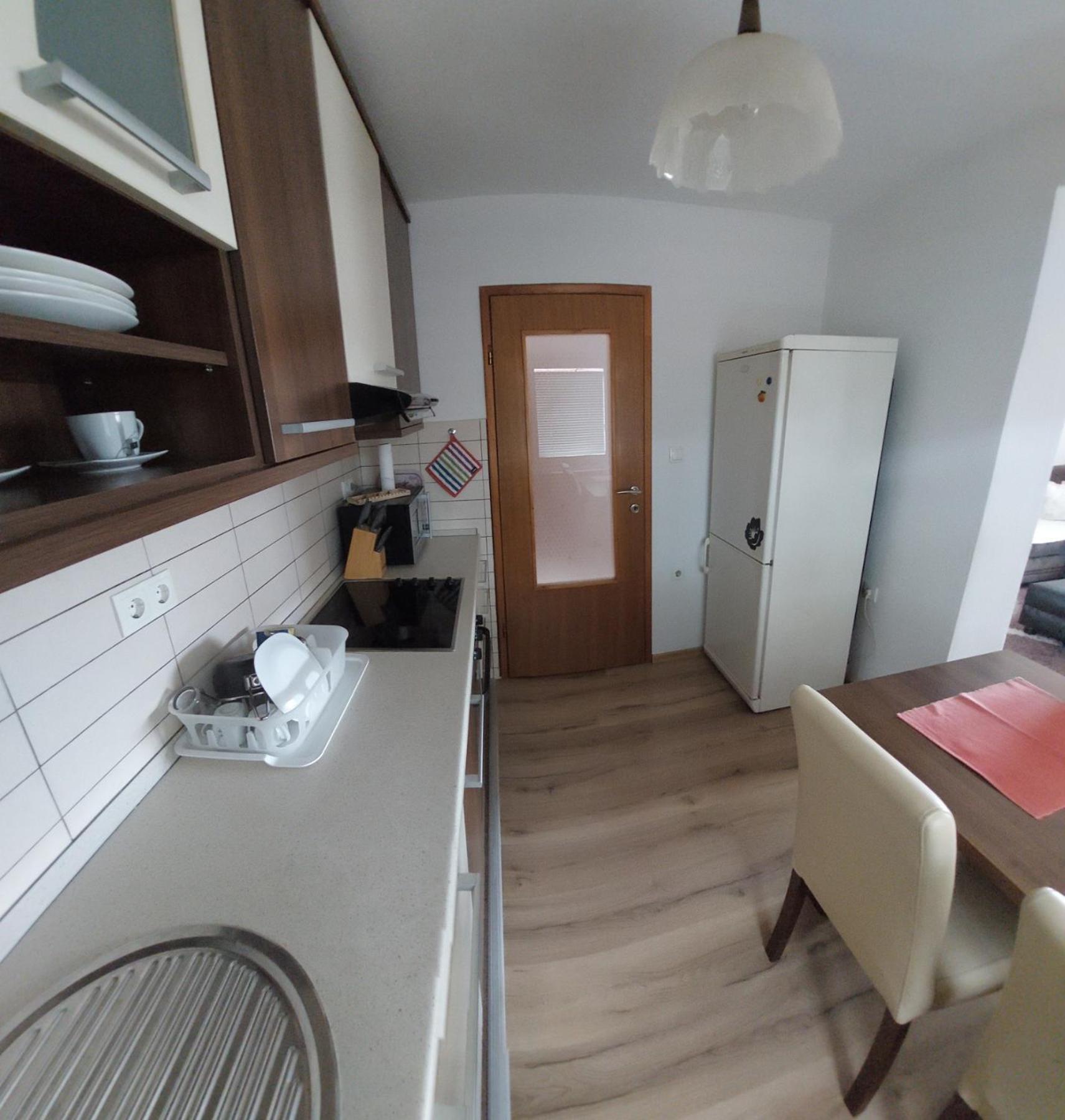 Apartment K-35 *